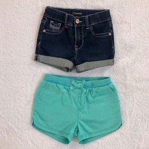 Lot of 2 shorts Size 3T